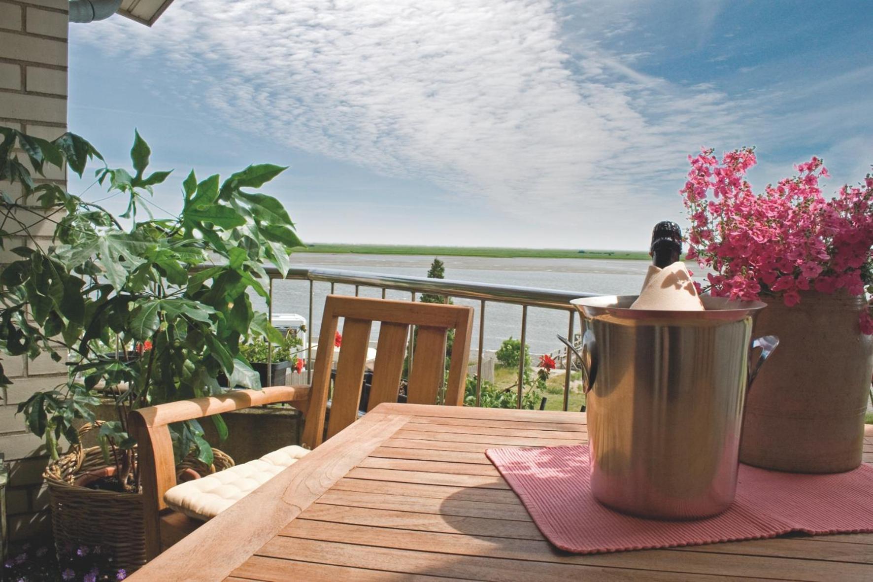 Be Bio Hotel Be Natural - Direkt Am Wasser 通宁 外观 照片